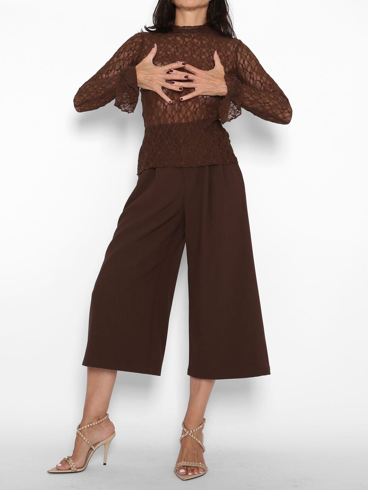Pantalón Pinzas Capri Berenjena — foto 5